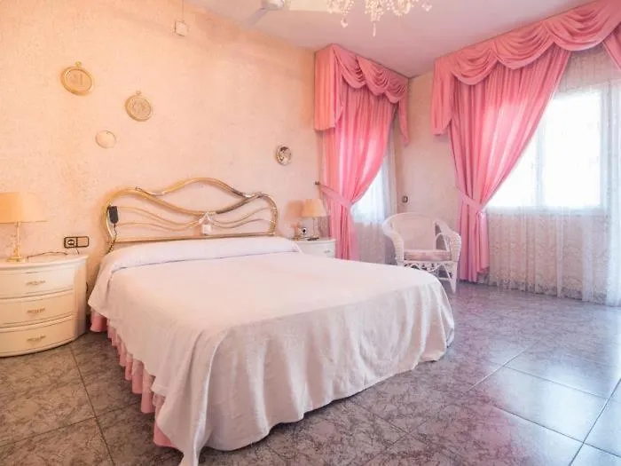 アパート R161 Villa Franca 2 Piscinas, Jardin, Tenis カラフェル